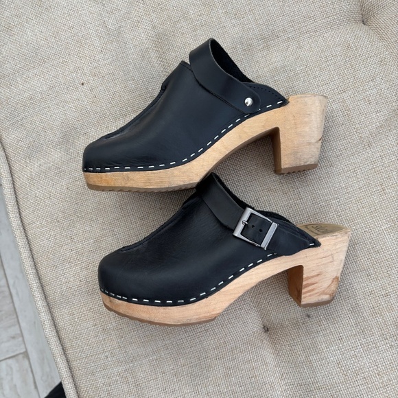 Skola Black Leather Slip-on Heeled Isabelle Clogs - Size EU 38 - Picture 5 of 9